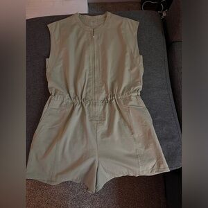 Calia by Carrie Underwood Sage Large Womens Jumpsuit